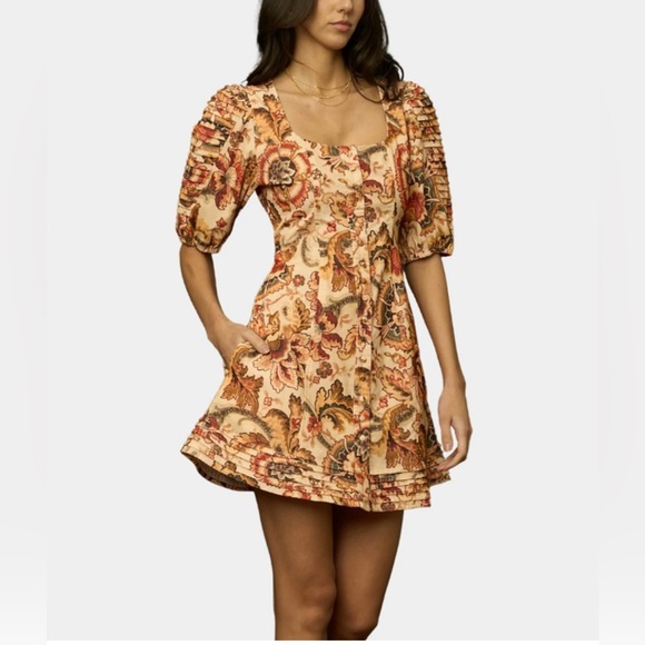 Love The Label Lainy Mini Dress in Fiona Floral Size pouf sleeve Medium - Picture 2 of 13